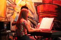 /album/fusafusion-clases-de-musica/lara-2-jpg/